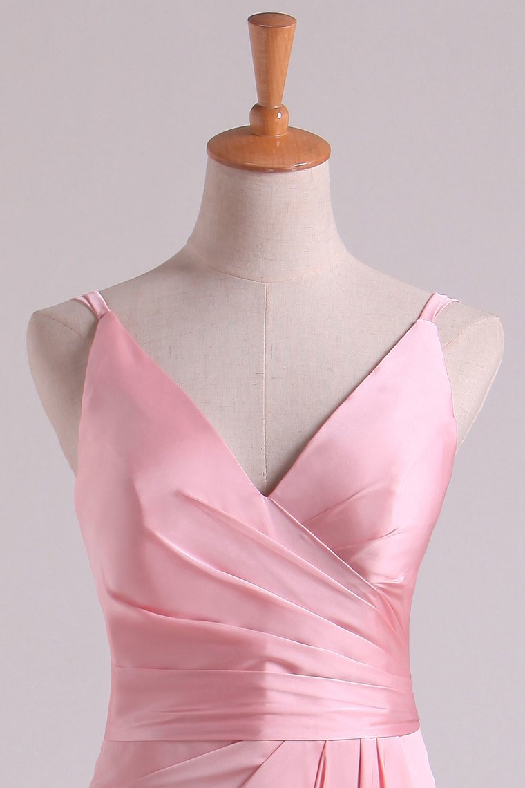 2024 Bridesmaid Dresses V Neck A Line Chiffon With Slit And Ruffles