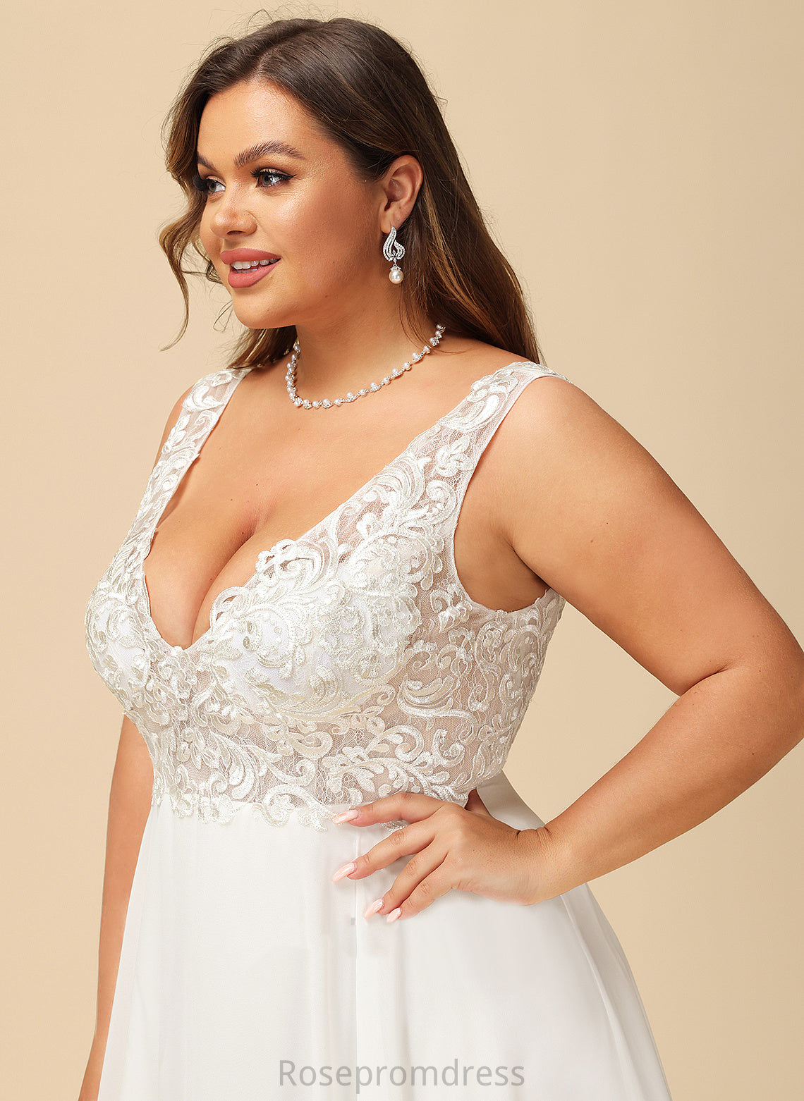 Court Chiffon A-Line Dress Train Wedding Dresses Wedding Lace V-neck Salome