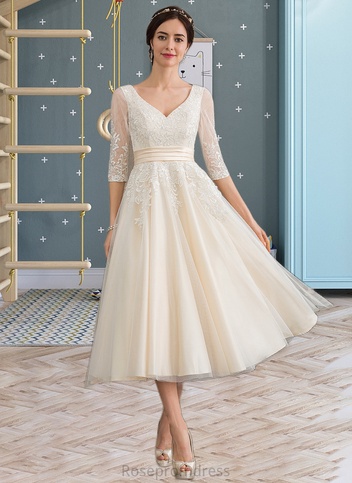 Lucia Ball-Gown/Princess V-neck Tea-Length Tulle Wedding Dress SRSP0013731