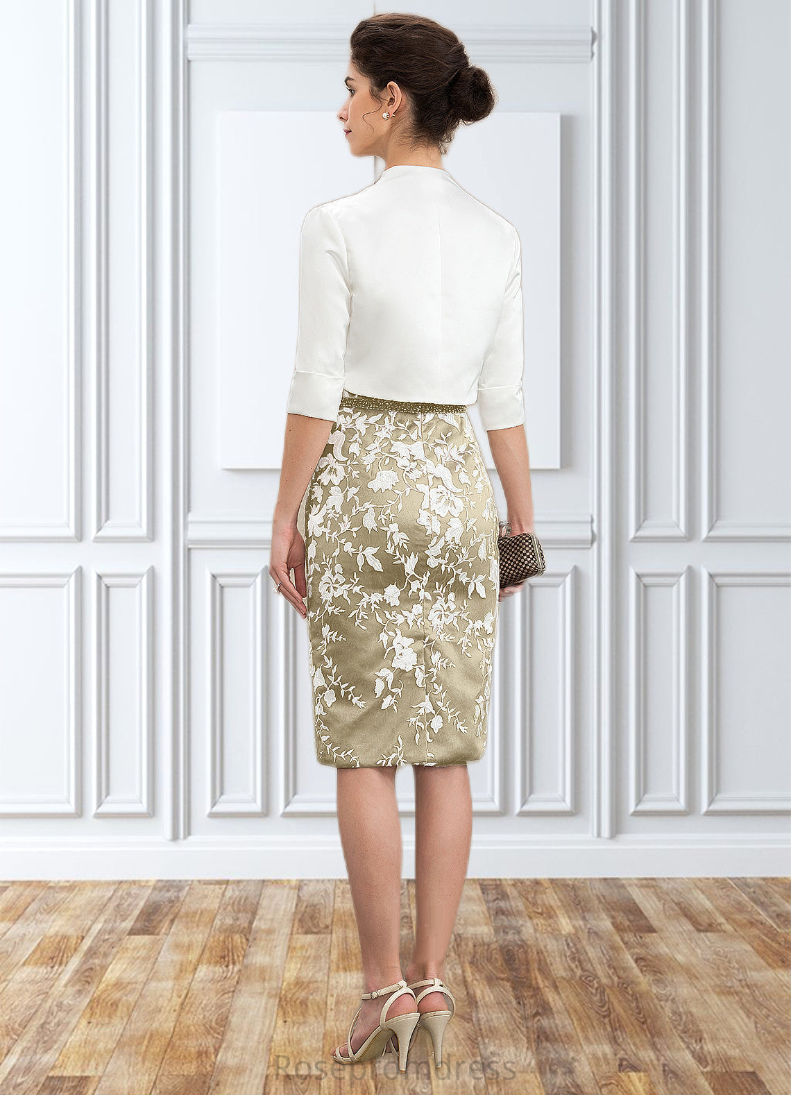 Kennedi Sheath/Column V-neck Knee-Length Lace Mother of the Bride Dress With Beading Sequins SRS126P0014668