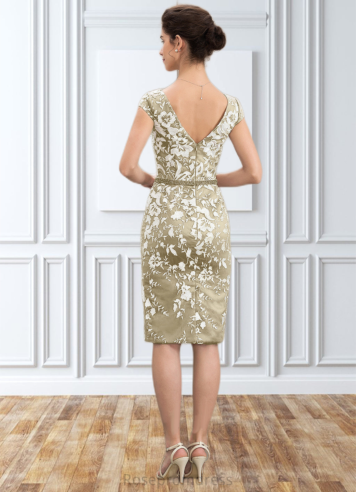 Kennedi Sheath/Column V-neck Knee-Length Lace Mother of the Bride Dress With Beading Sequins SRS126P0014668