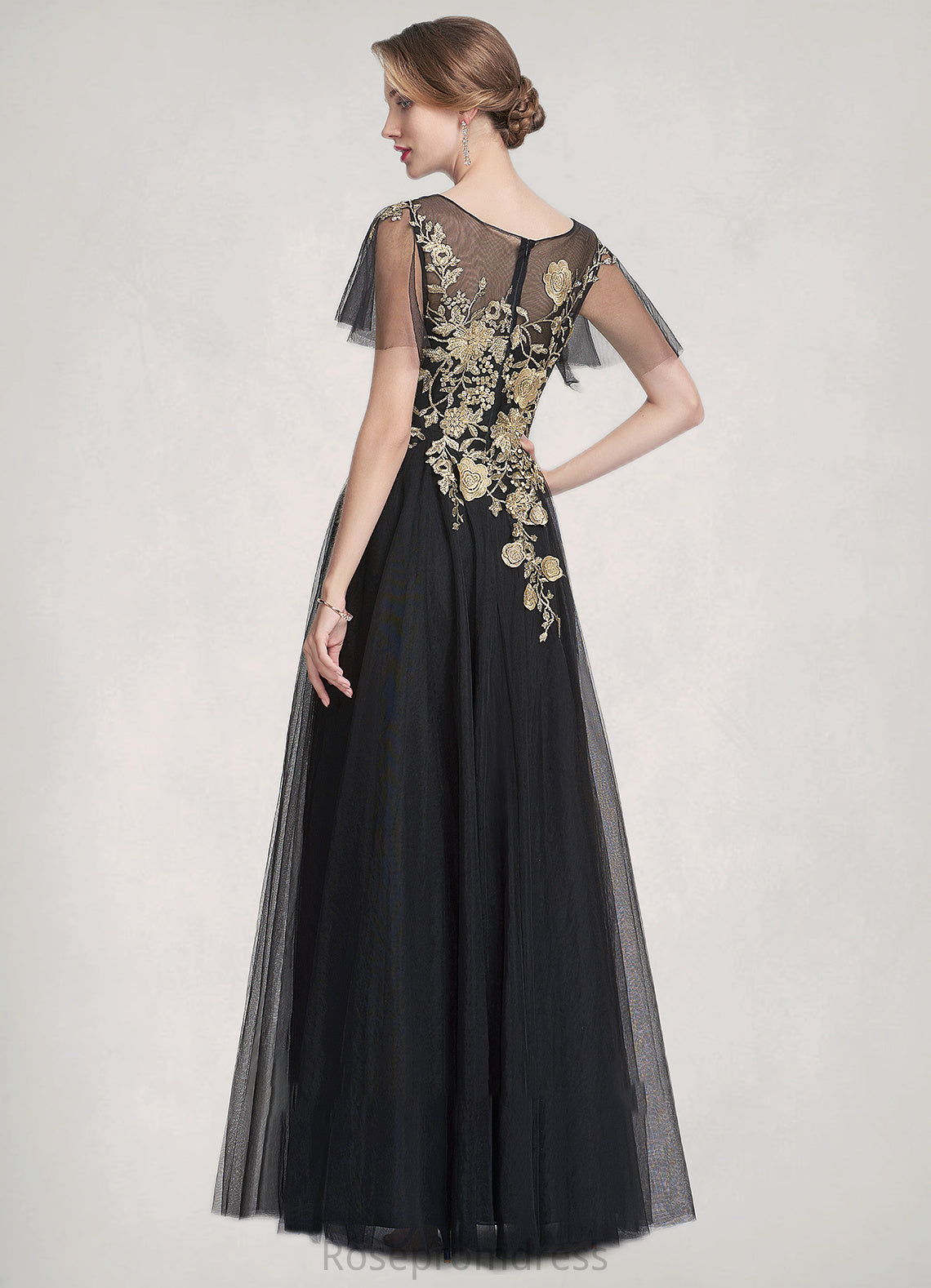 Amya A-Line/Princess Scoop Neck Floor-Length Tulle Mother of the Bride Dress With Lace SRS126P0014841