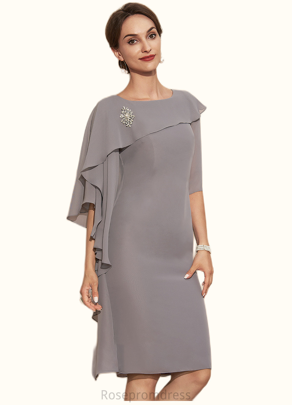 Rihanna Sheath/Column Scoop Neck Knee-Length Chiffon Mother of the Bride Dress With Crystal Brooch Cascading Ruffles SRS126P0014943