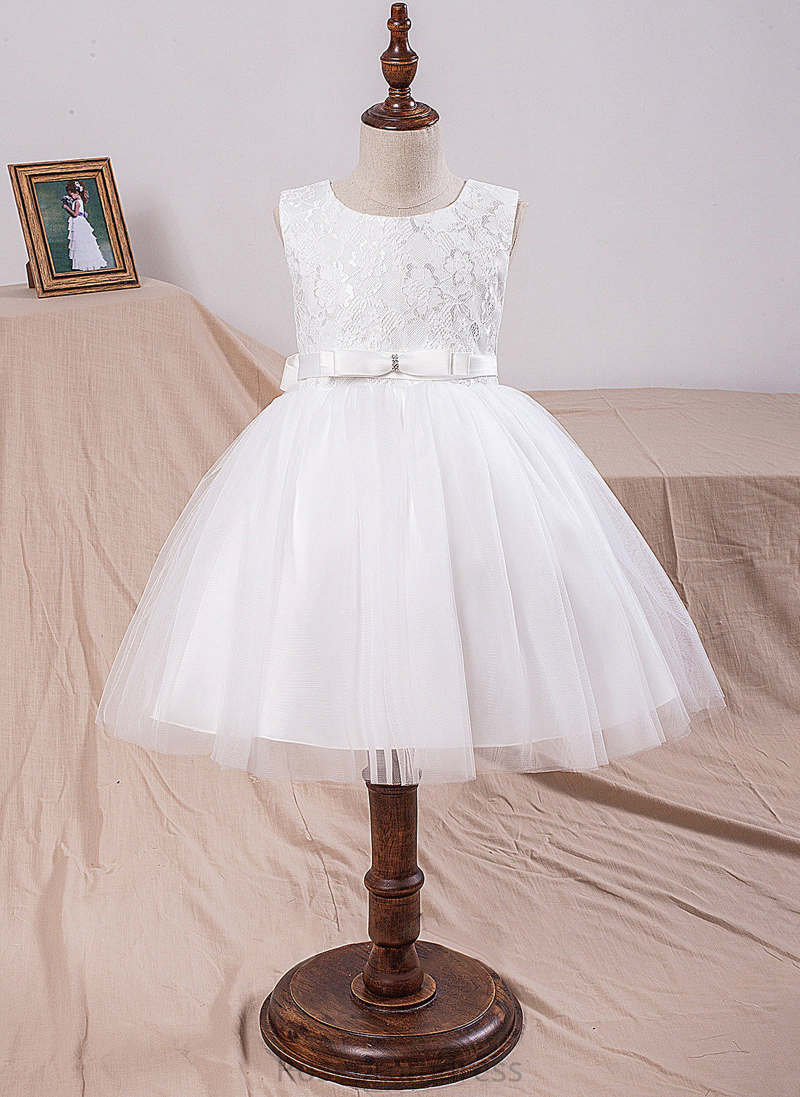Flower Girl Dresses Flower Knee-length Adriana Girl - Scoop Bow(s) With Dress Sleeveless Tulle/Lace Neck Ball-Gown/Princess