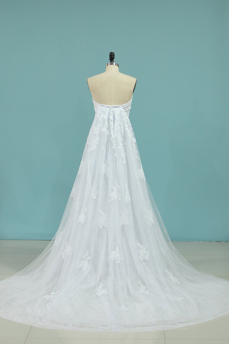 2024 Mermaid Boat Neck Wedding Dresses With Applique Chapel Train Lace