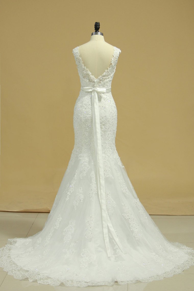 2024 New Arrival Straps Tulle Column Wedding Dresses With Applique