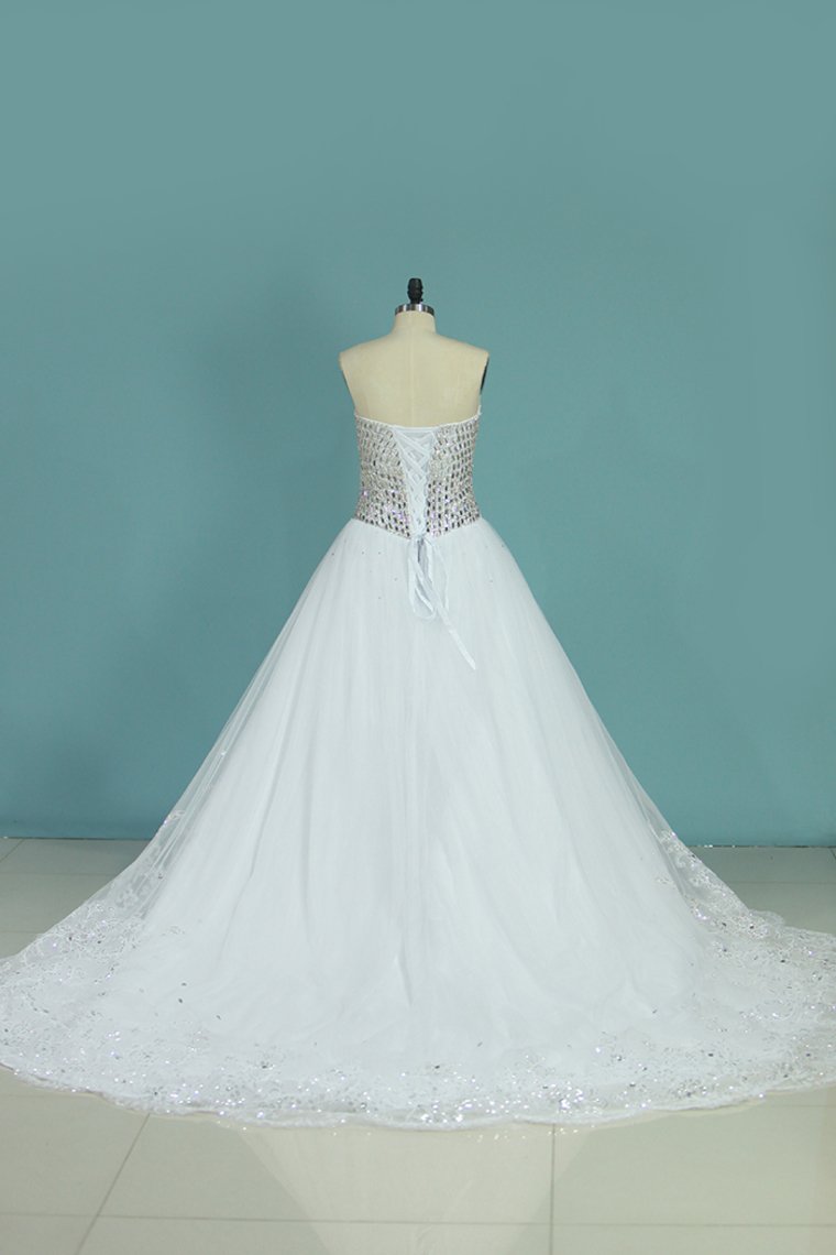 2024 Gorgeous Sweetheart Wedding Dresses A Line Tulle With Beads&Rhinestones