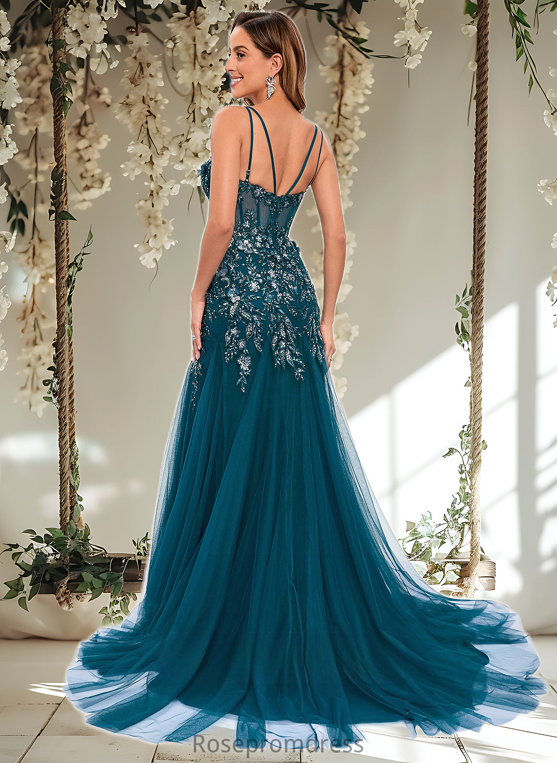 Sophia Trumpet/Mermaid V-Neck Sweep Train Tulle Prom Dresses With Sequins Appliques Lace DSP0025853