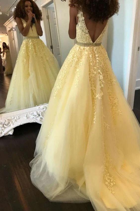 Fashion Ball Gown V Neck Prom Dresses with Appliques and Beads, Quinceanera Dresses SRS15582
