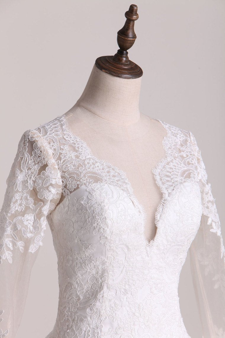 2024 A Line Scoop Long Sleeves Wedding Dresses Tulle With Applique