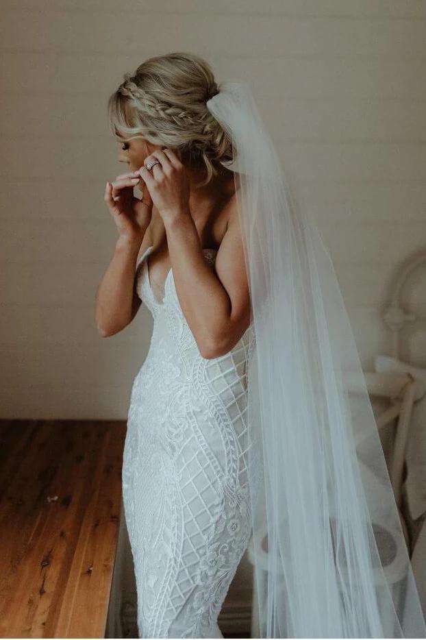 Charming Ivory V Neck Mermaid Strapless Lace Appliques Wedding Dresses, Bridal Dresses SRS15506