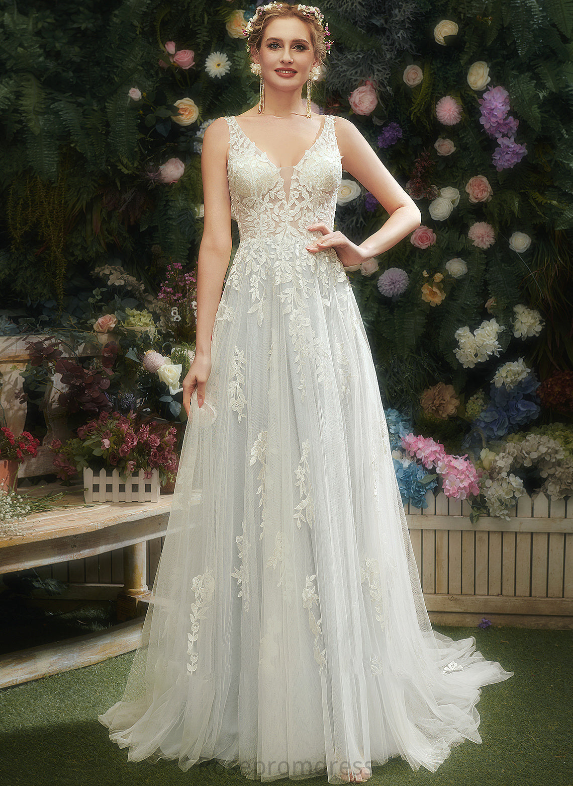 Court V-neck Wedding Lace Dress Grace Train A-Line With Wedding Dresses