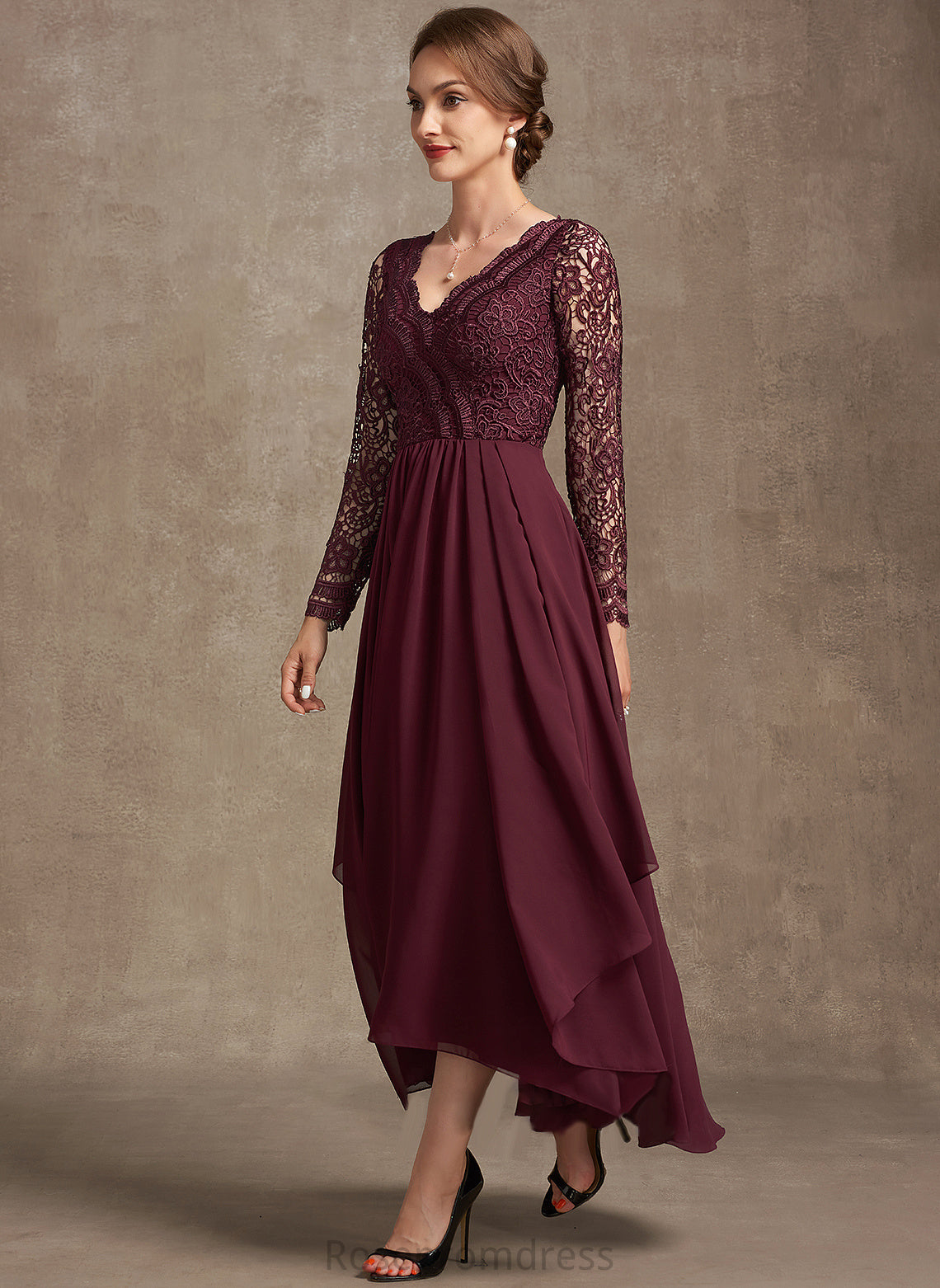 of the Riley Mother Chiffon V-neck A-Line Mother of the Bride Dresses Bride Dress Asymmetrical Lace