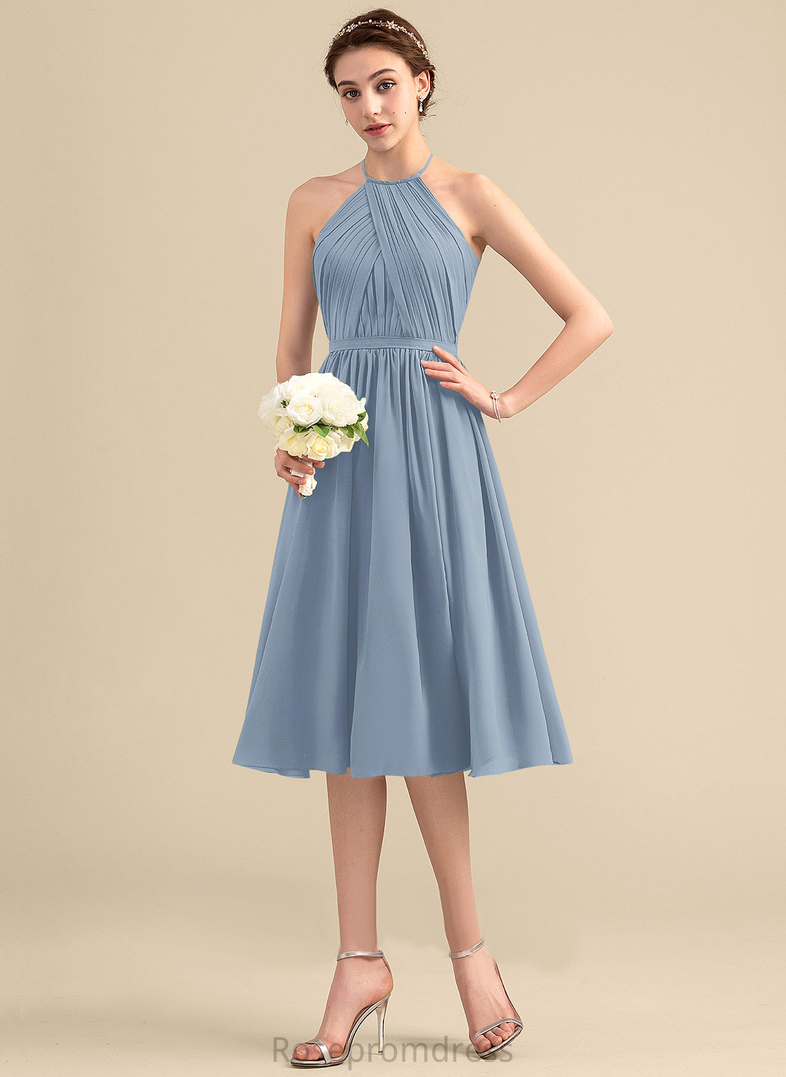 Neckline Fabric Length A-line Silhouette Straps&Sleeves Scoop Knee-Length Sasha Sleeveless Natural Waist V-Neck Bridesmaid Dresses