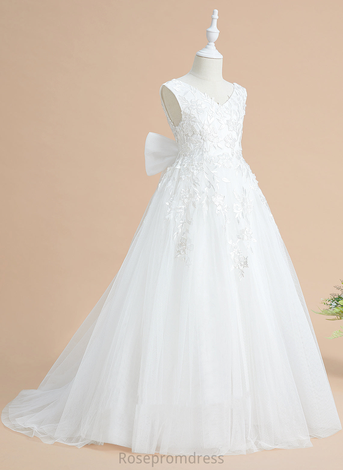 Flower With Train - Sweep Flower Girl Dresses Tulle/Lace Dress Jazmin Girl Bow(s) V-neck Ball-Gown/Princess Sleeveless