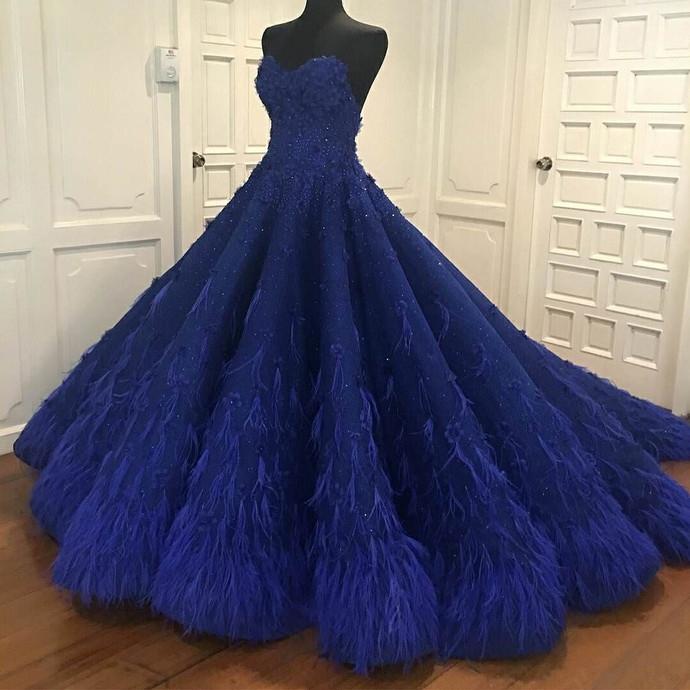 Princess Ball Gown Royal Blue Sweetheart Beads Sweet 16 Quinceanera Dresses SRS15588