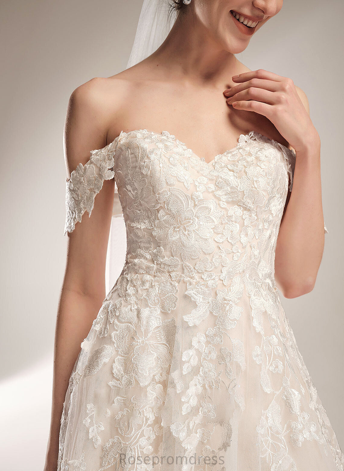 Kristina Off-the-Shoulder Ball-Gown/Princess Chapel Wedding Dresses Wedding Train Dress