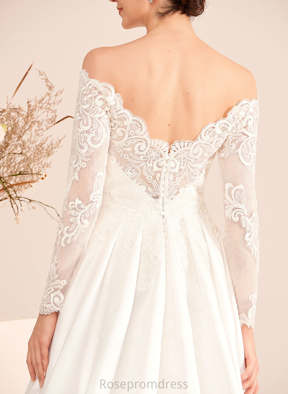 Court With Erin Wedding Wedding Dresses Lace Off-the-Shoulder Dress Ball-Gown/Princess Train