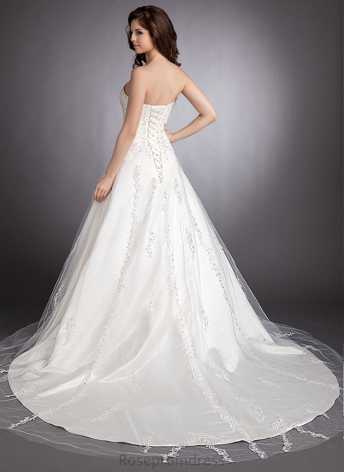 Chapel Beading With Train Ball-Gown/Princess Wedding Dresses Sweetheart Dress Lace Satin Wedding Diya