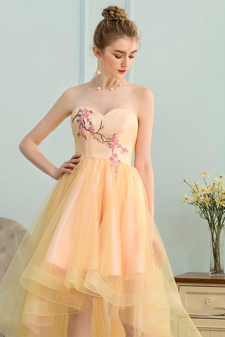 A-Line Sweetheart High Low Yellow Stretch With Homecoming Dresses Satin Madelynn Appliques
