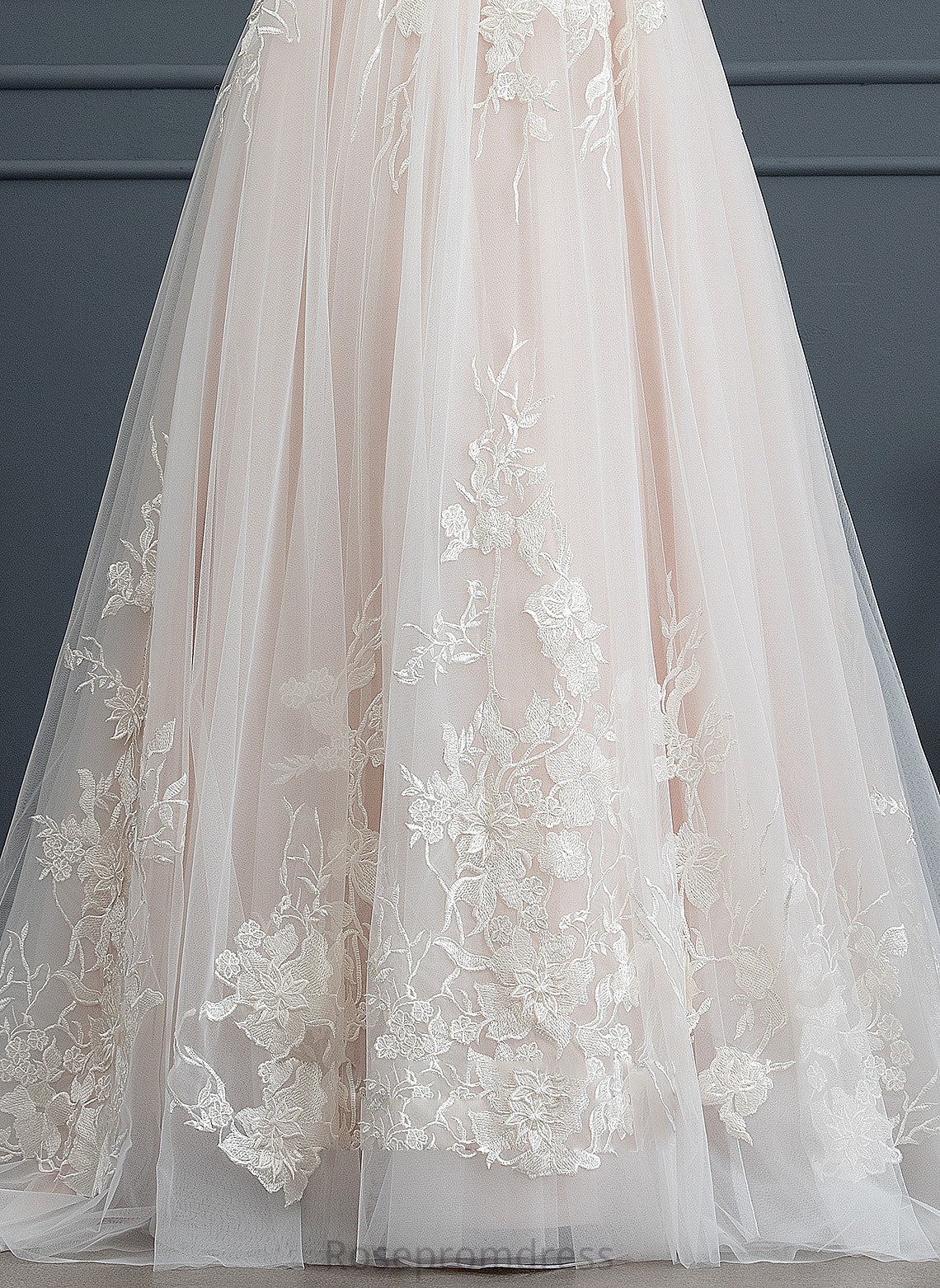 Halle Sweep Tulle Wedding Dresses Sweetheart Train Dress Wedding Ball-Gown/Princess