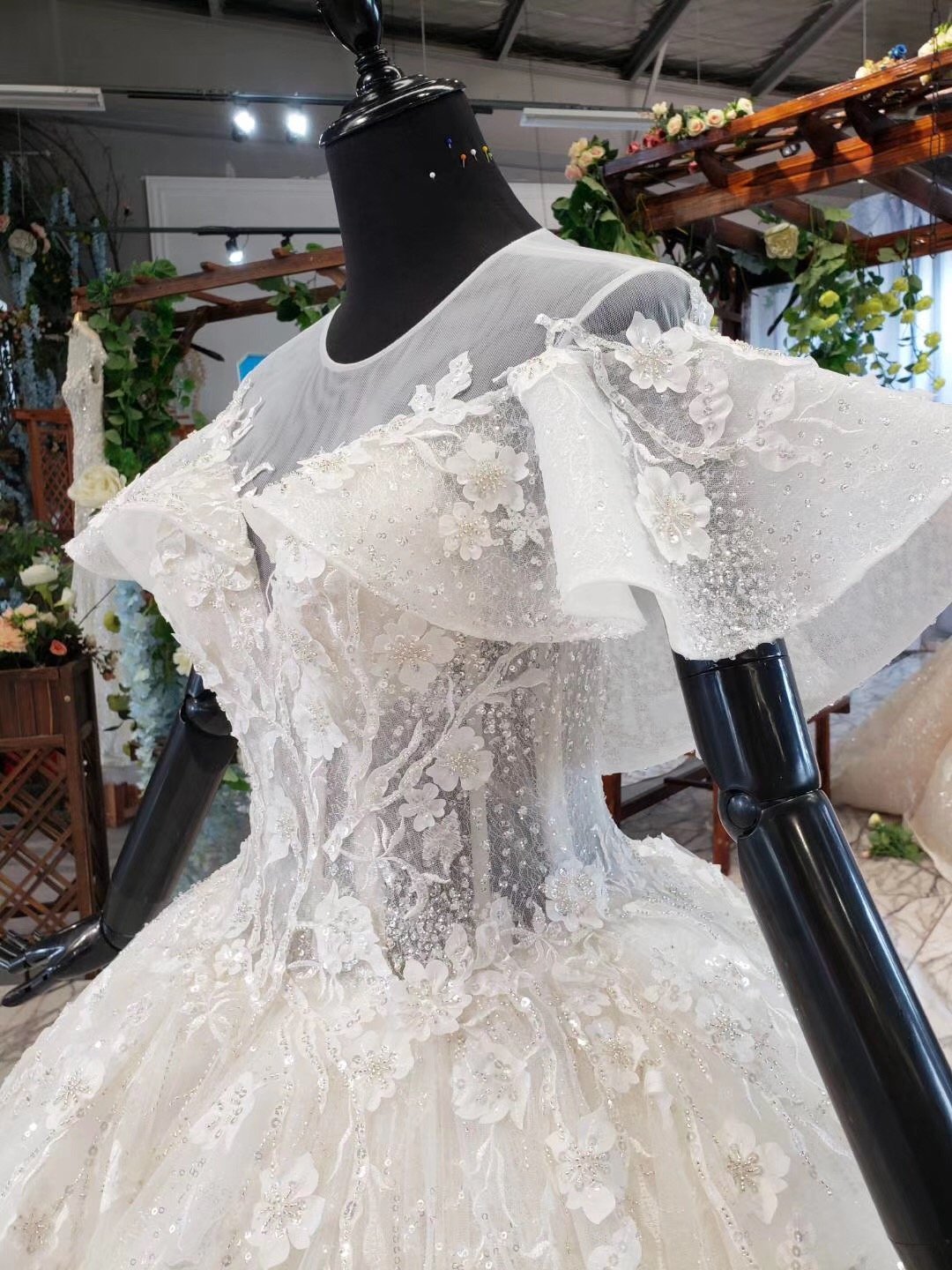 Ball Gown Round Neck Ivory Beads Open Back Wedding Dresses Quinceanera Dresses W1056