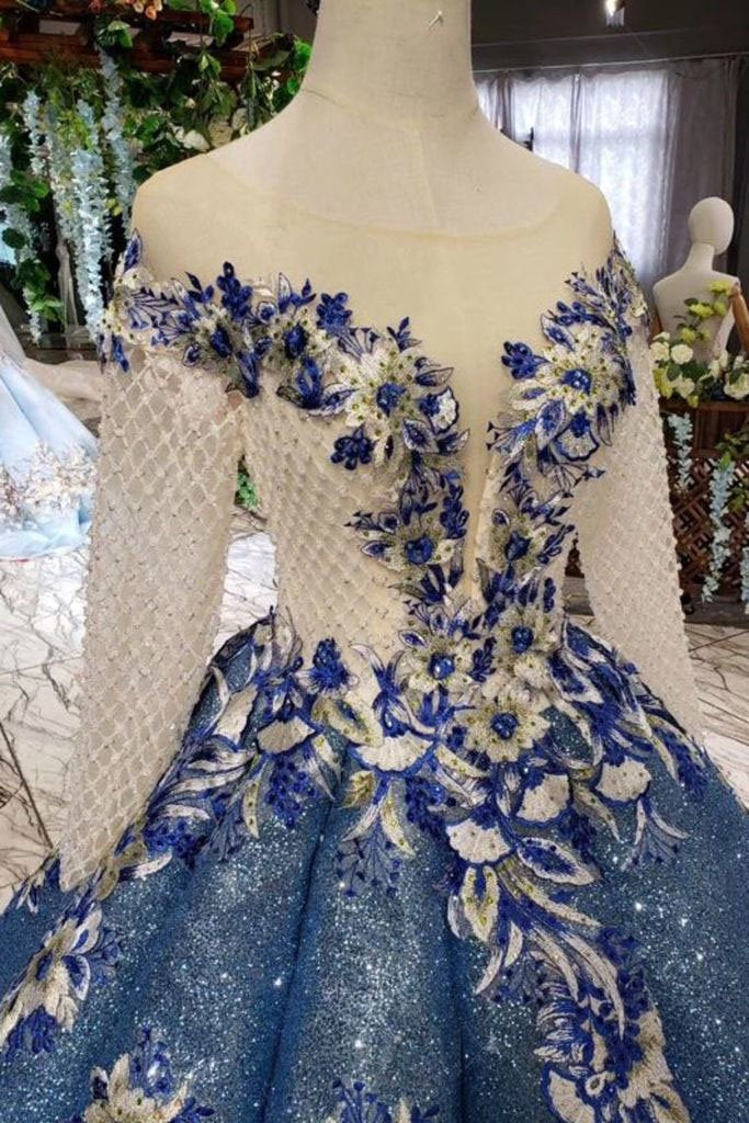 Gorgeous Ball Gown Sheer Neck Long Sleeves Lace up Sequins Appliques Quinceanera Dresses RS970