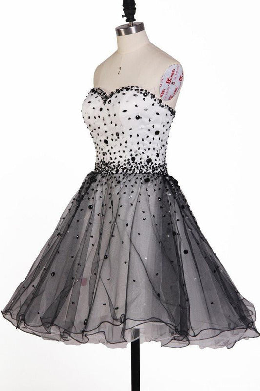 Romantic A Line Sweetheart Open Back Beaded Tulle Short Homecoming Dresses RS935