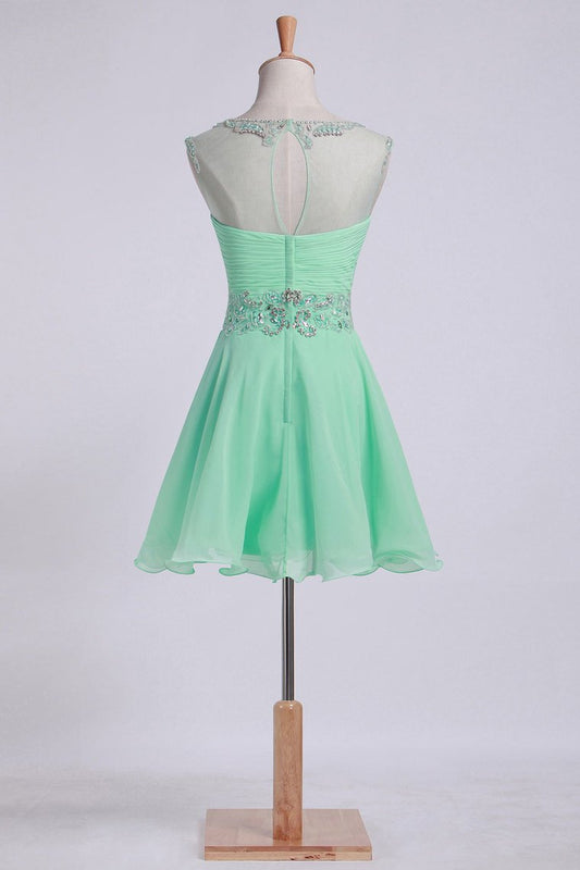 2024 Scoop Homecoming Dresses Cap Sleeves A Line With Beadings&Sequins Chiffon