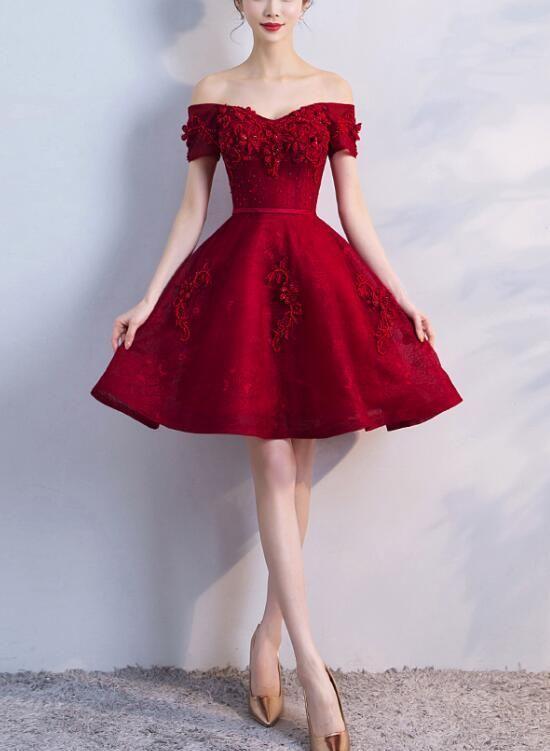 Adorable Wine Red Short Beaded Mariela Homecoming Dresses Short Graduation Party Dress CD1087