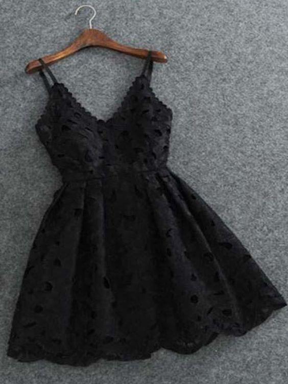 Simple Black Spaghetti Straps Short Lace Homecoming Dresses Gina Cheap CD612