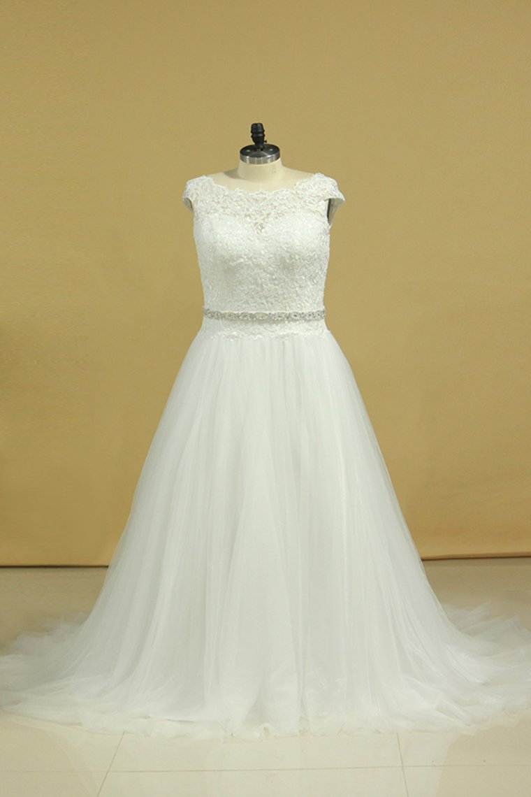 2024 Plus Size Wedding Dresses A-Line Bateau Court Train V-Back Tulle