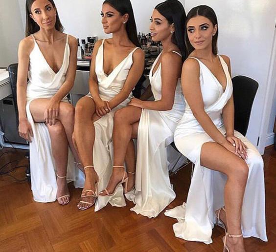 Sexy Mermaid Ivory V Neck Split Long Bridesmaid Dresses Sleeveless Prom Dresses RS918