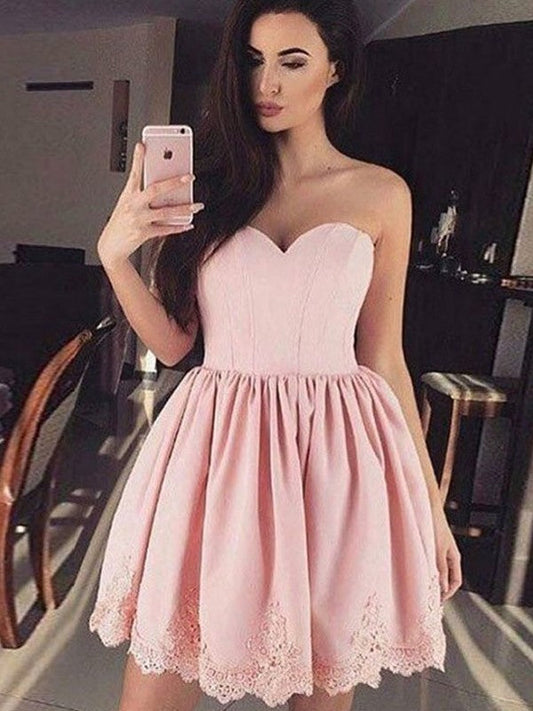 A-Line/Princess Sweetheart Short/Mini Lace Homecoming Dresses Satin Tessa Dresses