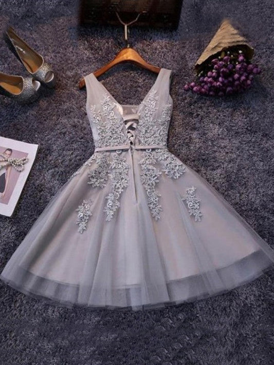 Homecoming Dresses Emery A-Line/Princess Sleeveless Straps Tulle Applique Short/Mini Dresses