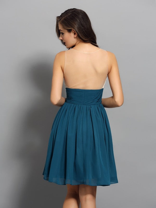 A-Line/Princess Bateau Rhinestone Sleeveless Short Leilani Chiffon Homecoming Dresses Cocktail Dresses