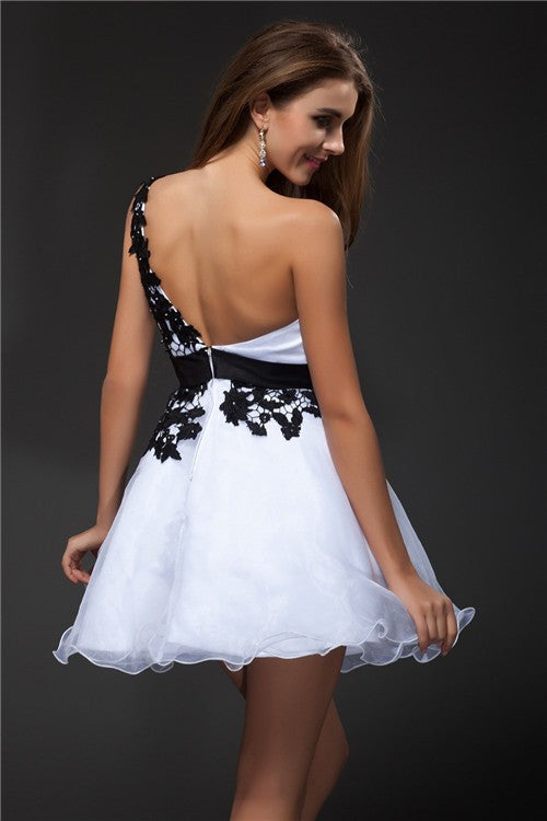 Empire Strapless Applique Sleeveless Short Organza Mckayla Homecoming Dresses Cocktail Dresses