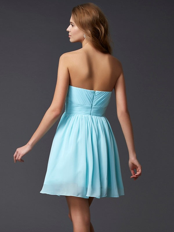 A-Line/Princess Sleeveless Sweetheart Beading Short Homecoming Dresses Karla Chiffon