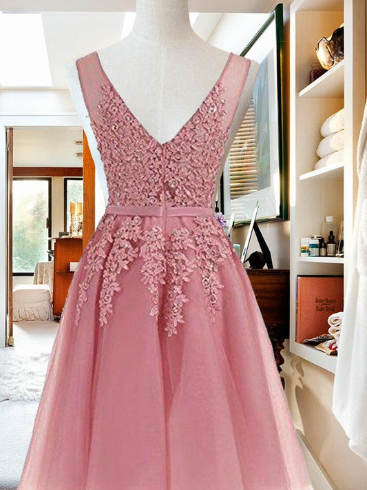 A-Line V-Neck Cut Hannah Homecoming Dresses Pink Short With Applique Tulle