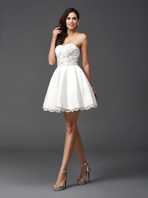 A-Line/Princess Sweetheart Beading Sleeveless Short Dresses Brielle Satin Homecoming Dresses
