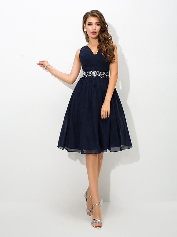 A-Line/Princess Straps Cocktail Caitlin Homecoming Dresses Chiffon Beading Sleeveless Short Dresses