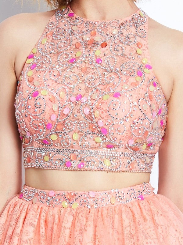 A-Line/Princess Jewel Lace Rosie Homecoming Dresses Sleeveless Beading Short/Mini Two Piece Dresses
