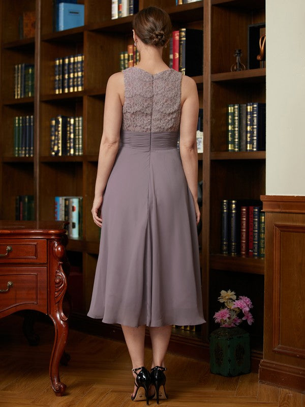 LuLu A-Line/Princess Chiffon Lace Scoop Sleeveless Tea-Length Mother of the Bride Dresses DSP0020366