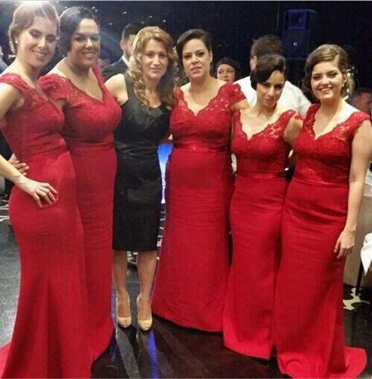 Red Button Backless Plus Size Mermaid Cap Sleeves V-neck Long Lace Bridesmaid Dresses RS802