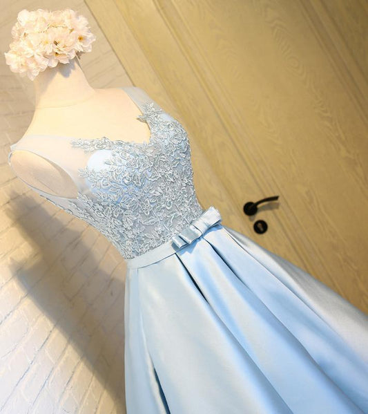 Sky Blue A-Line V-Neck Short Prom Dresses Appliques Lace Homecoming Dresses RS568