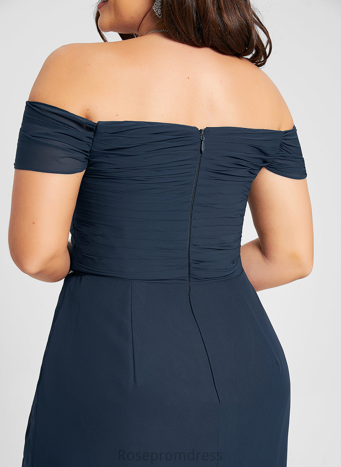 Karla Sheath/Column Dress Off-the-Shoulder Cocktail Dresses Asymmetrical Ruffle Chiffon With Cocktail