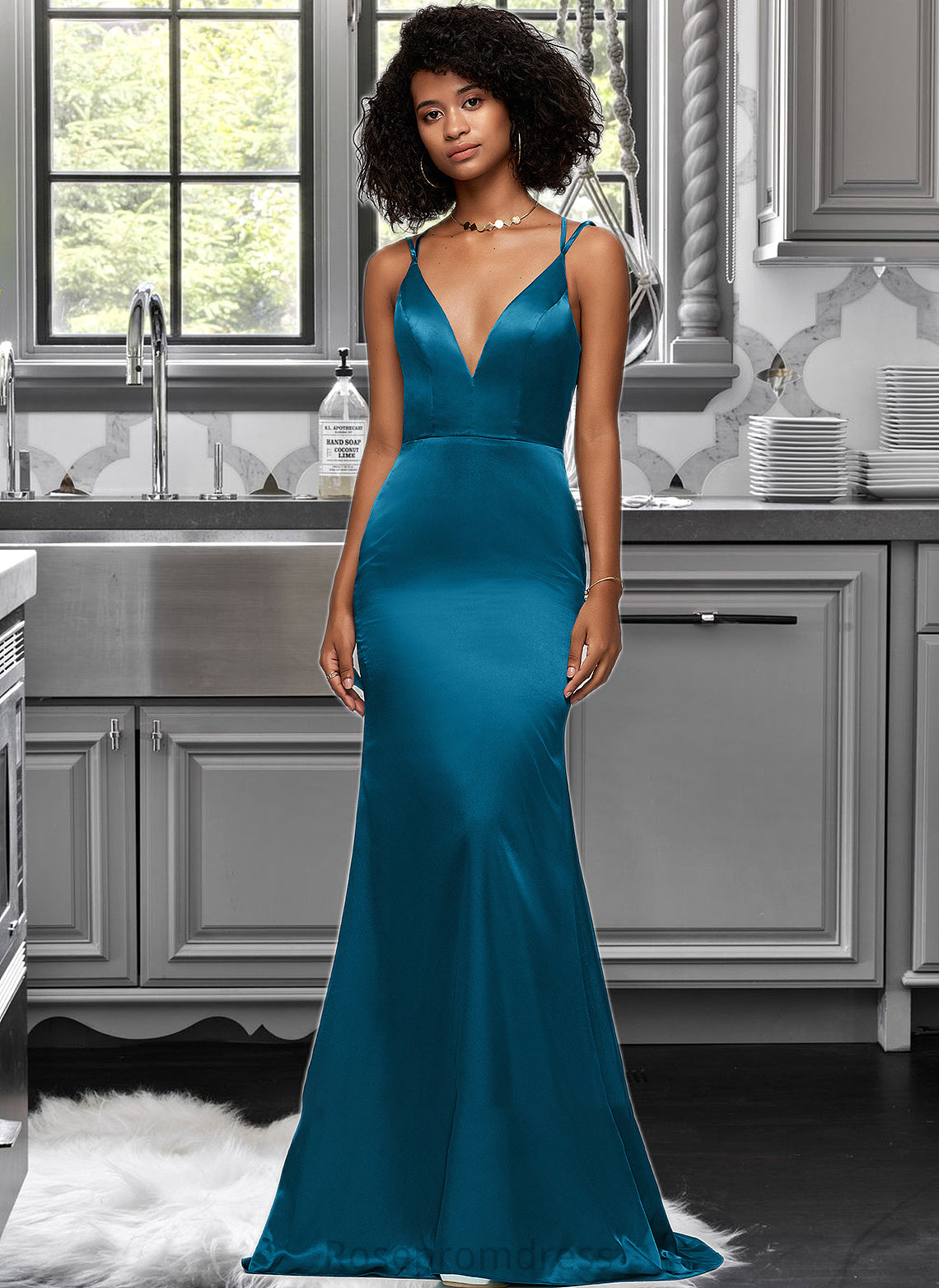 Itzel Trumpet/Mermaid V-neck Sweep Train Bridesmaid Dress SRSP0012993