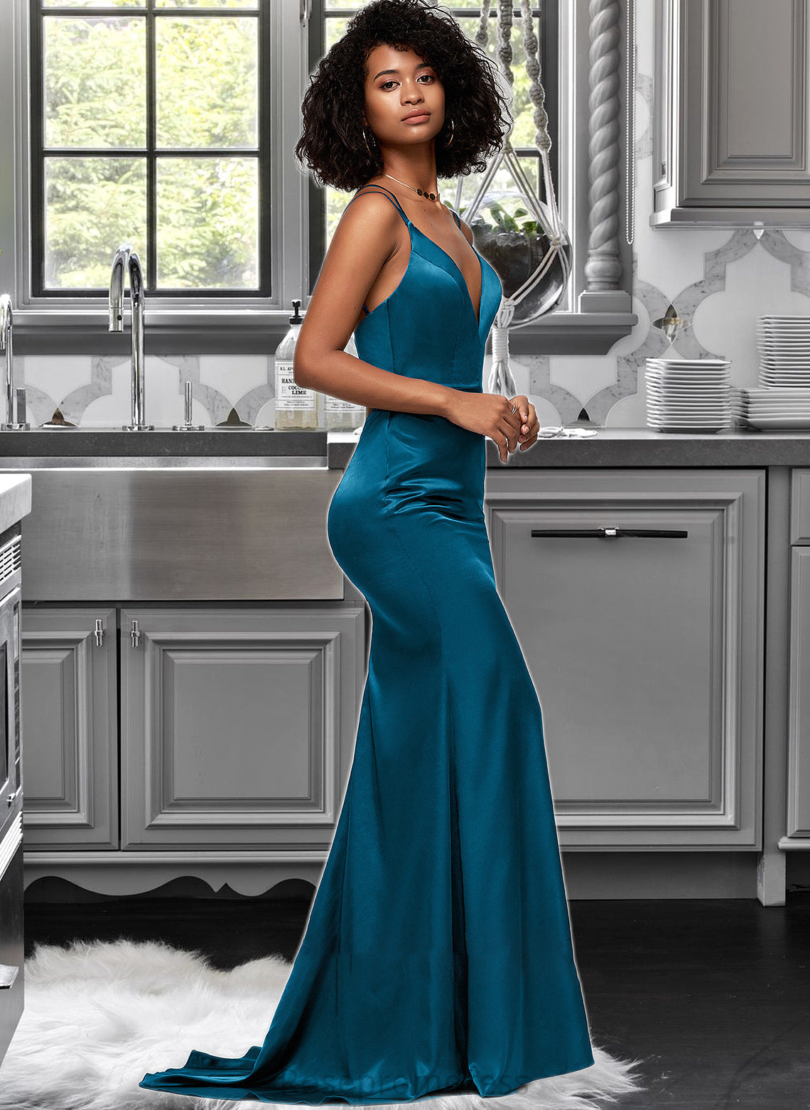 Itzel Trumpet/Mermaid V-neck Sweep Train Bridesmaid Dress SRSP0012993