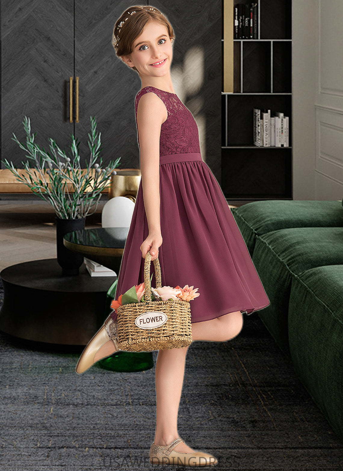 Zaria A-LineScoopNeckKnee-LengthChiffonLaceJuniorBridesmaidDress#165020 DSP0013423