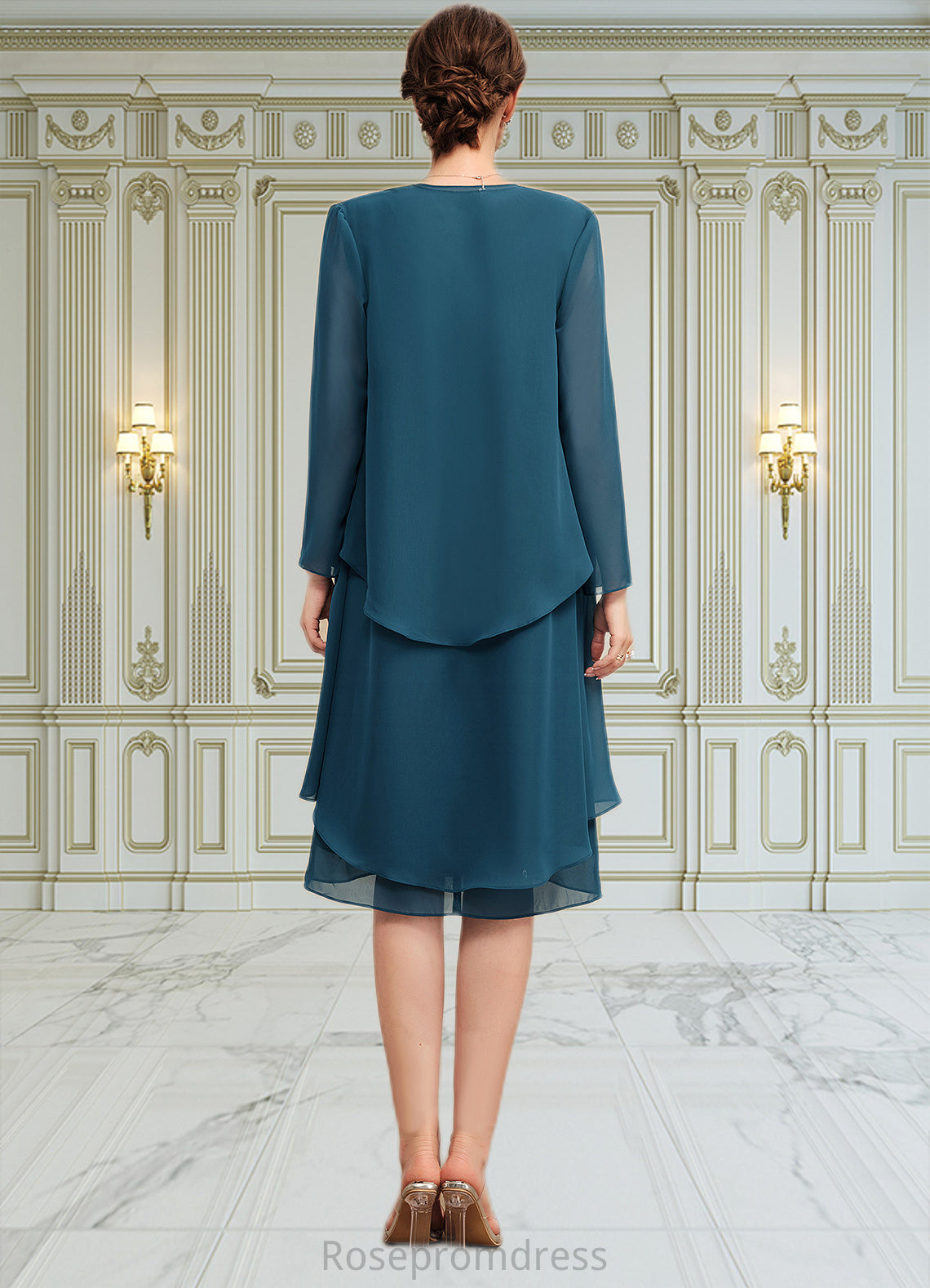 Beatrice Sheath/Column V-Neck Knee-Length Chiffon Mother of the Bride Dress SRS126P0014635